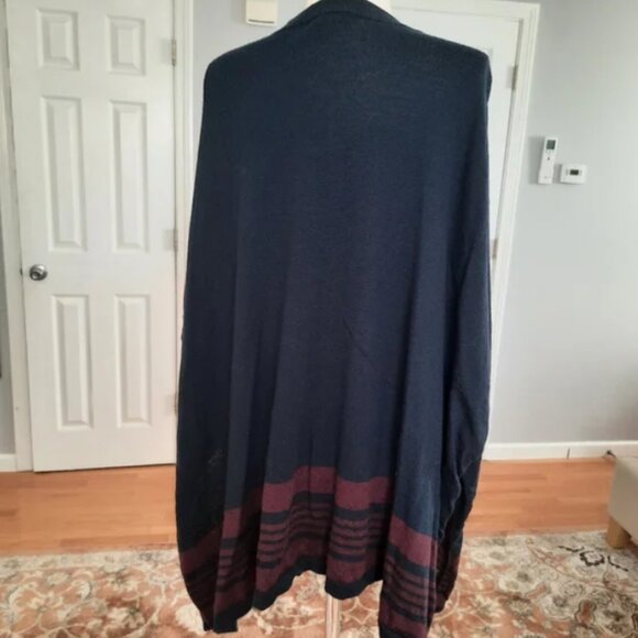 Orvis marino wool navy poncho EUC - Picture 4 of 7